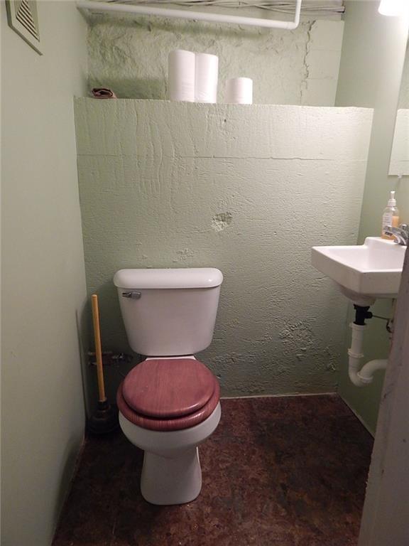 207 Windsor Road South China, ME 04358 - Photo 26 of 31 Photo