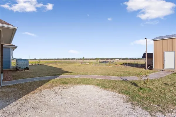 $630,000 | 397 Hcr 2341, Abbott, TX 76621