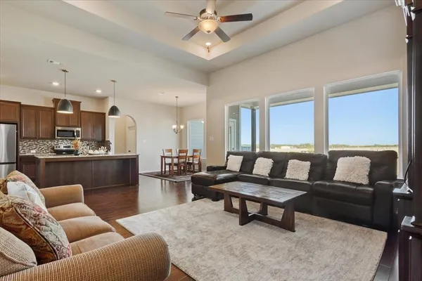 $630,000 | 397 Hcr 2341, Abbott, TX 76621