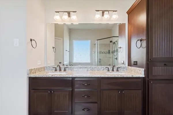 $630,000 | 397 Hcr 2341, Abbott, TX 76621