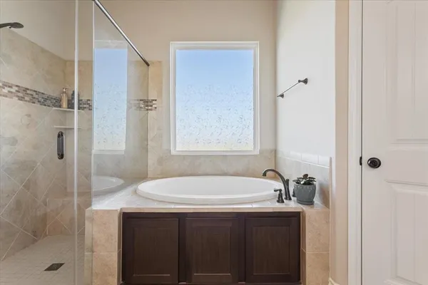 $630,000 | 397 Hcr 2341, Abbott, TX 76621