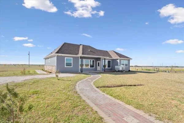 $630,000 | 397 Hcr 2341, Abbott, TX 76621