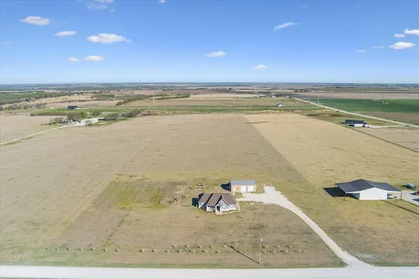 $630,000 | 397 Hcr 2341, Abbott, TX 76621