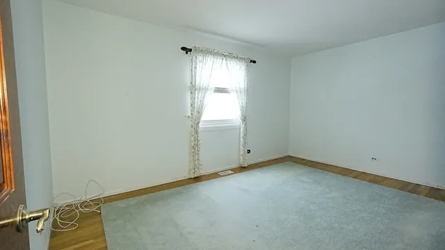 $358,000 | 7843 Kensington Lane, Hanover Park, IL 60133