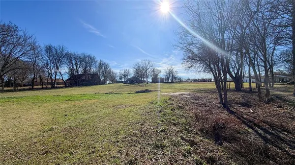 $450,000 | 2482 Fm 2946, Emory, TX 75440