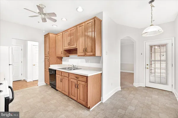 $245,000 | 11 Rosewood Court, Unit 101, Woodsboro, MD 21798