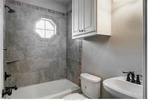 8209 Raintree Drive College Station, TX 77845 - Photo 9 of 10