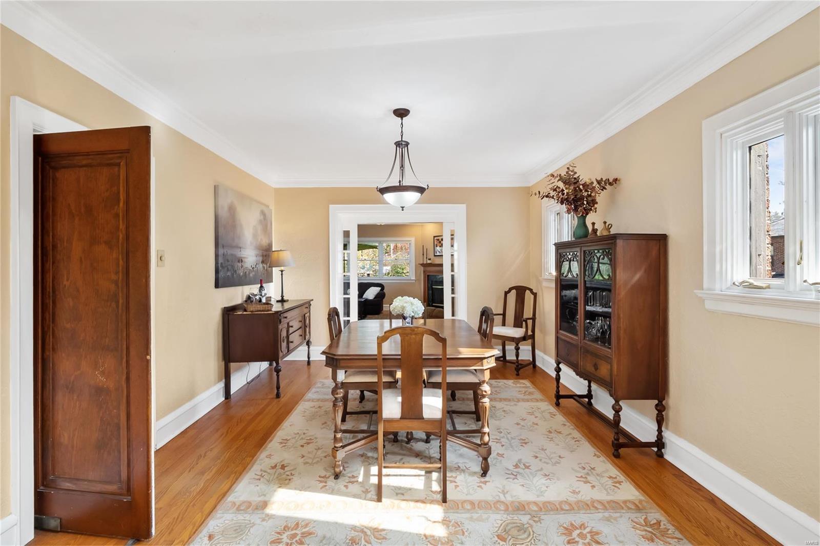 7211 Clayton Road Clayton, MO 63105 - Photo 5 of 27 Gallery Image 5