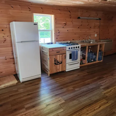 $220,000 | 849 North Road, Medford, ME 04463