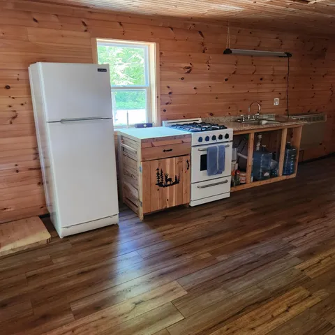 $225,000 | 849 North Road, Medford, ME 04463