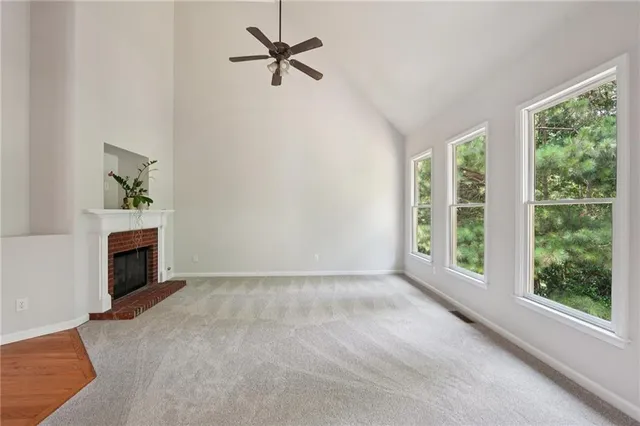 a view of empty room with front door