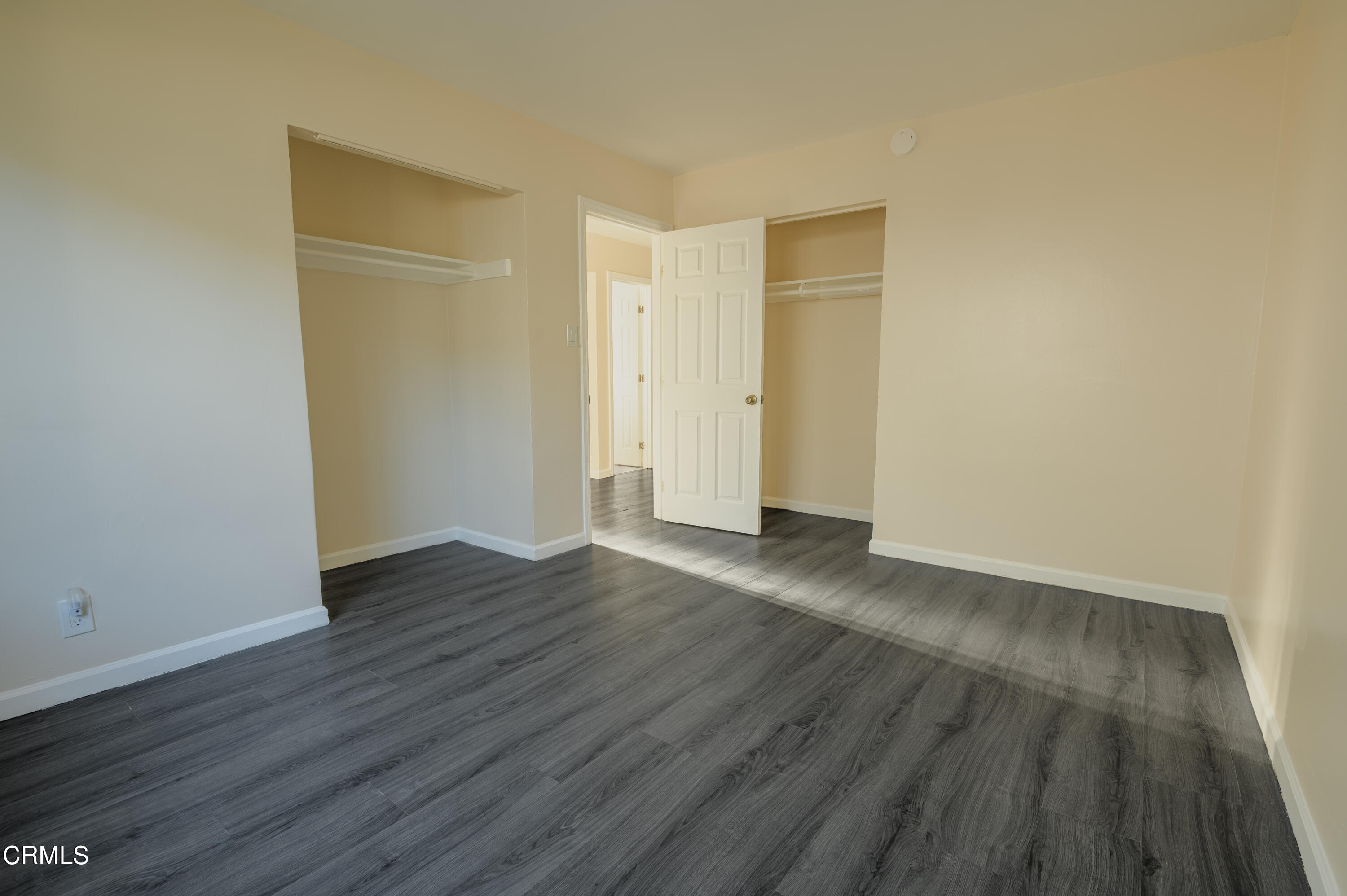 3015 Napa Street Oxnard, CA 93033 - Photo 11 of 26 3015 Napa St-20