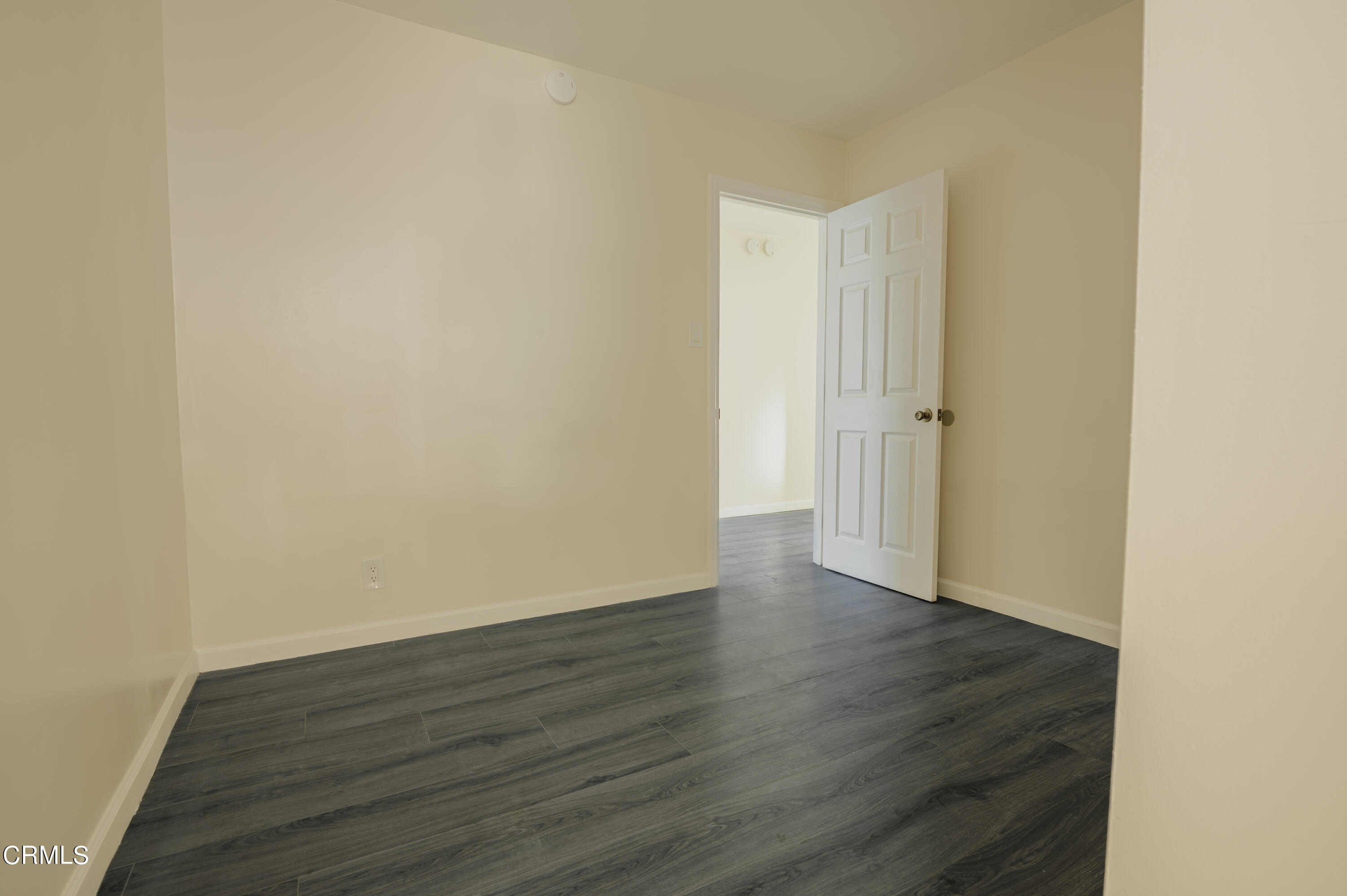 3015 Napa Street Oxnard, CA 93033 - Photo 21 of 26 3015 Napa St-28