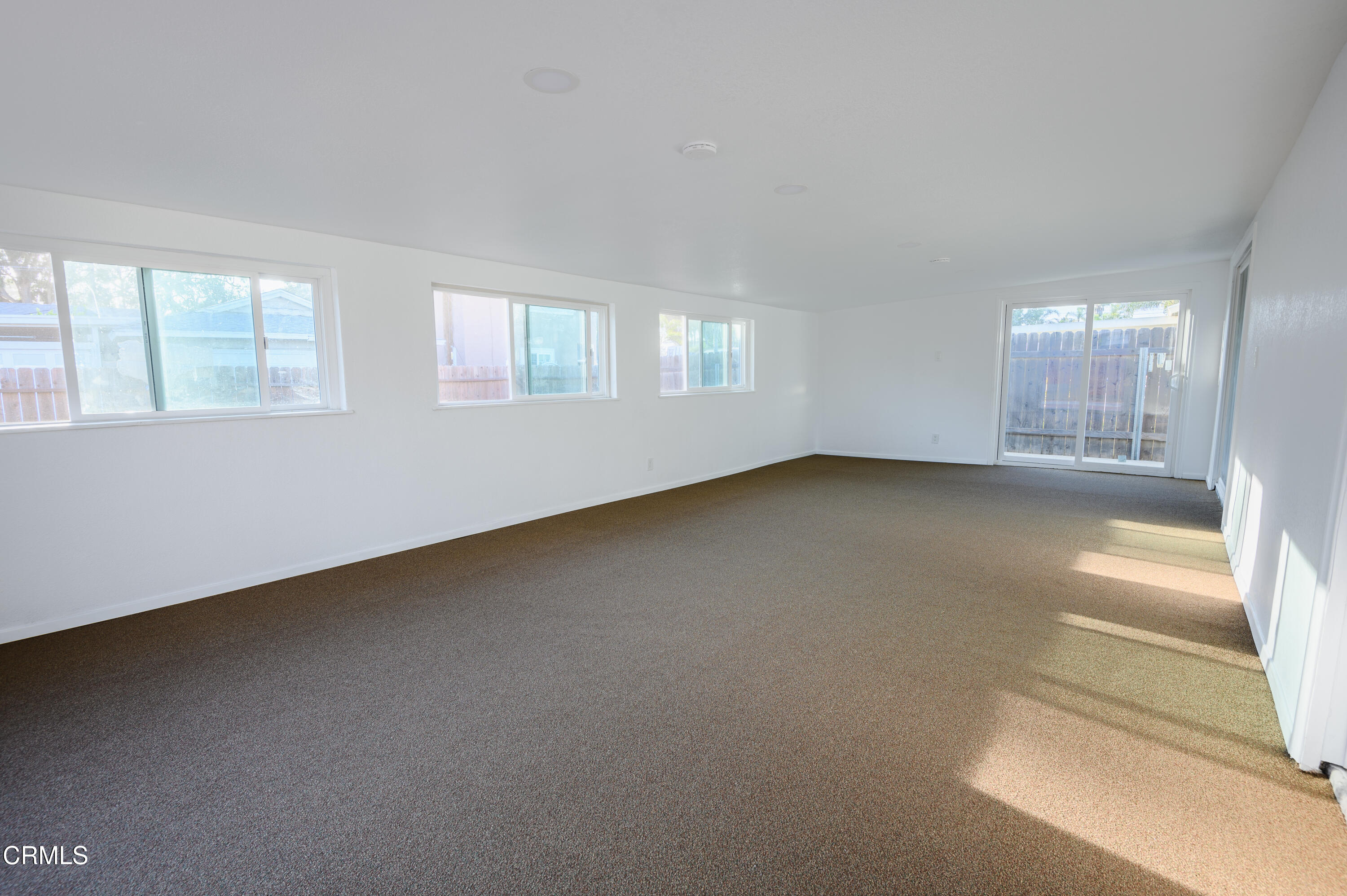 3015 Napa Street Oxnard, CA 93033 - Photo 23 of 26 3015 Napa St-31