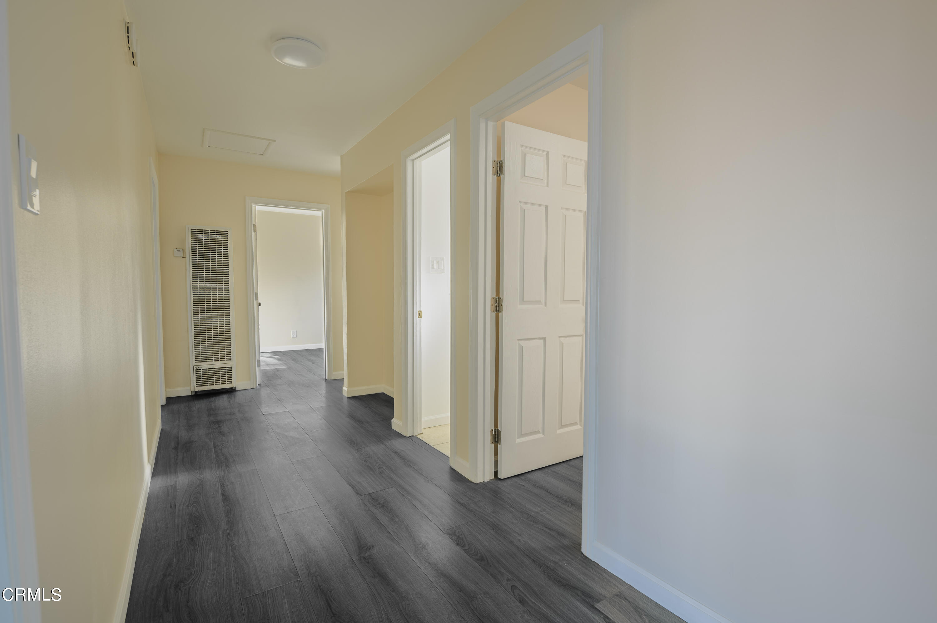 3015 Napa Street Oxnard, CA 93033 - Photo 9 of 26 3015 Napa St-18