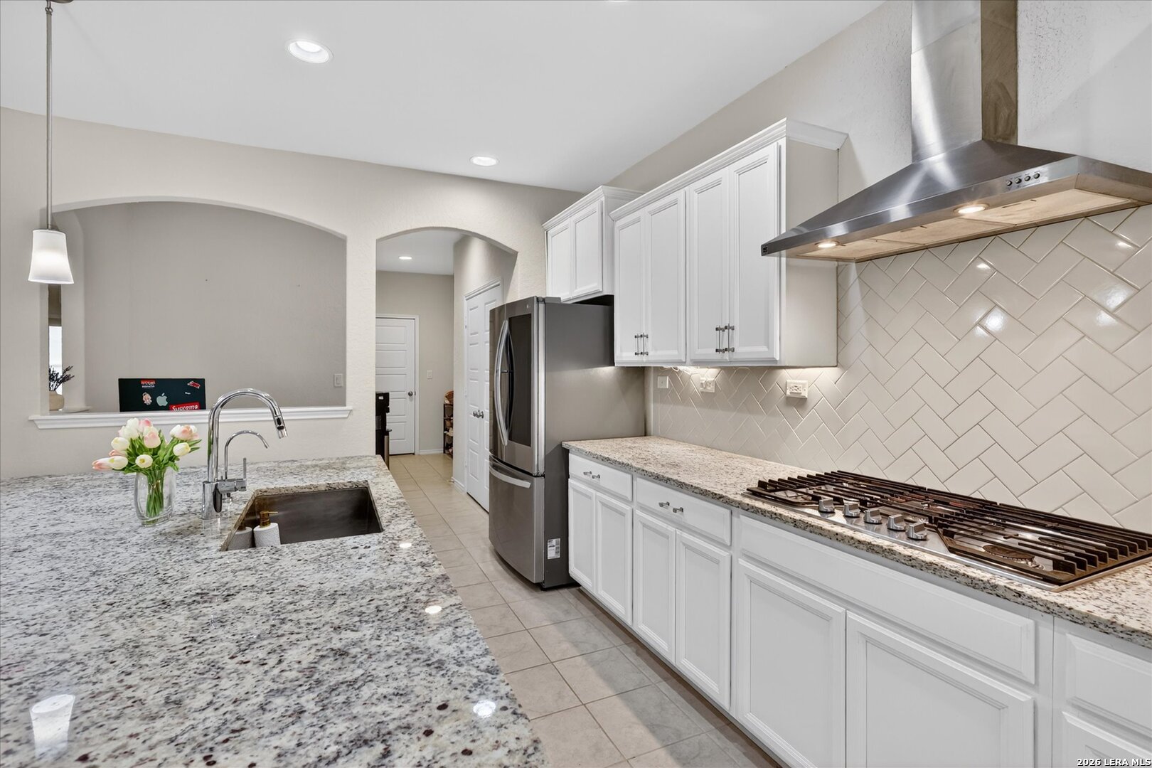 9000 Curling Post Schertz, TX 78154 - Photo 8 of 28