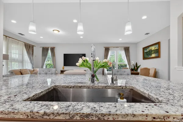 $2,700 | 9000 Curling Post, Schertz, TX 78154