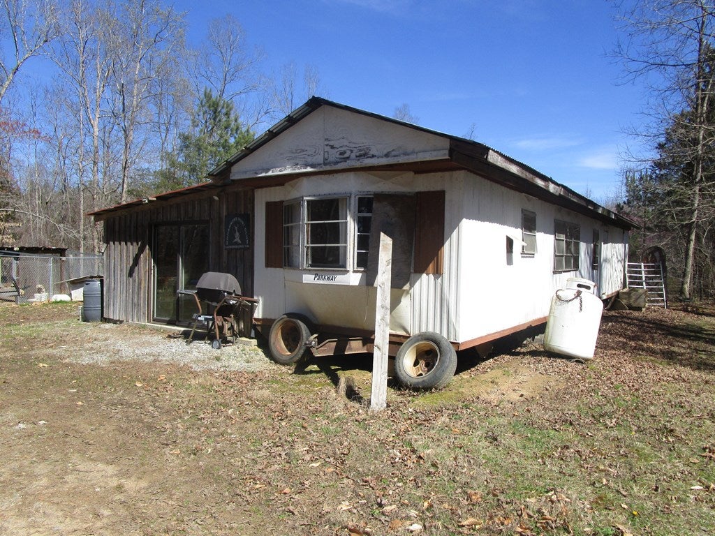 643 New Grove Road Kenbridge, VA 23944 - Photo 10 of 12 Gallery Image 10