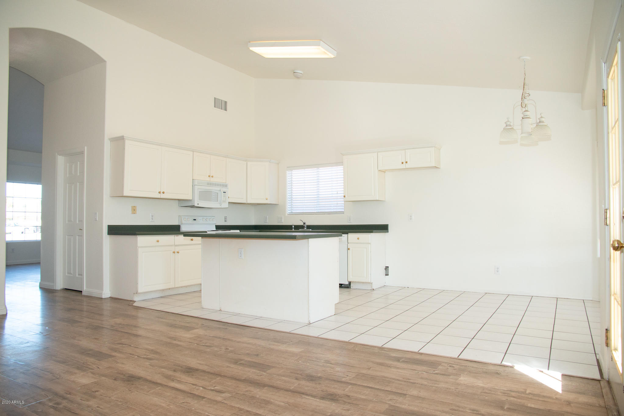 3755 East Decatur Street Mesa, AZ 85205 - Photo 2 of 36 Kitchen 2