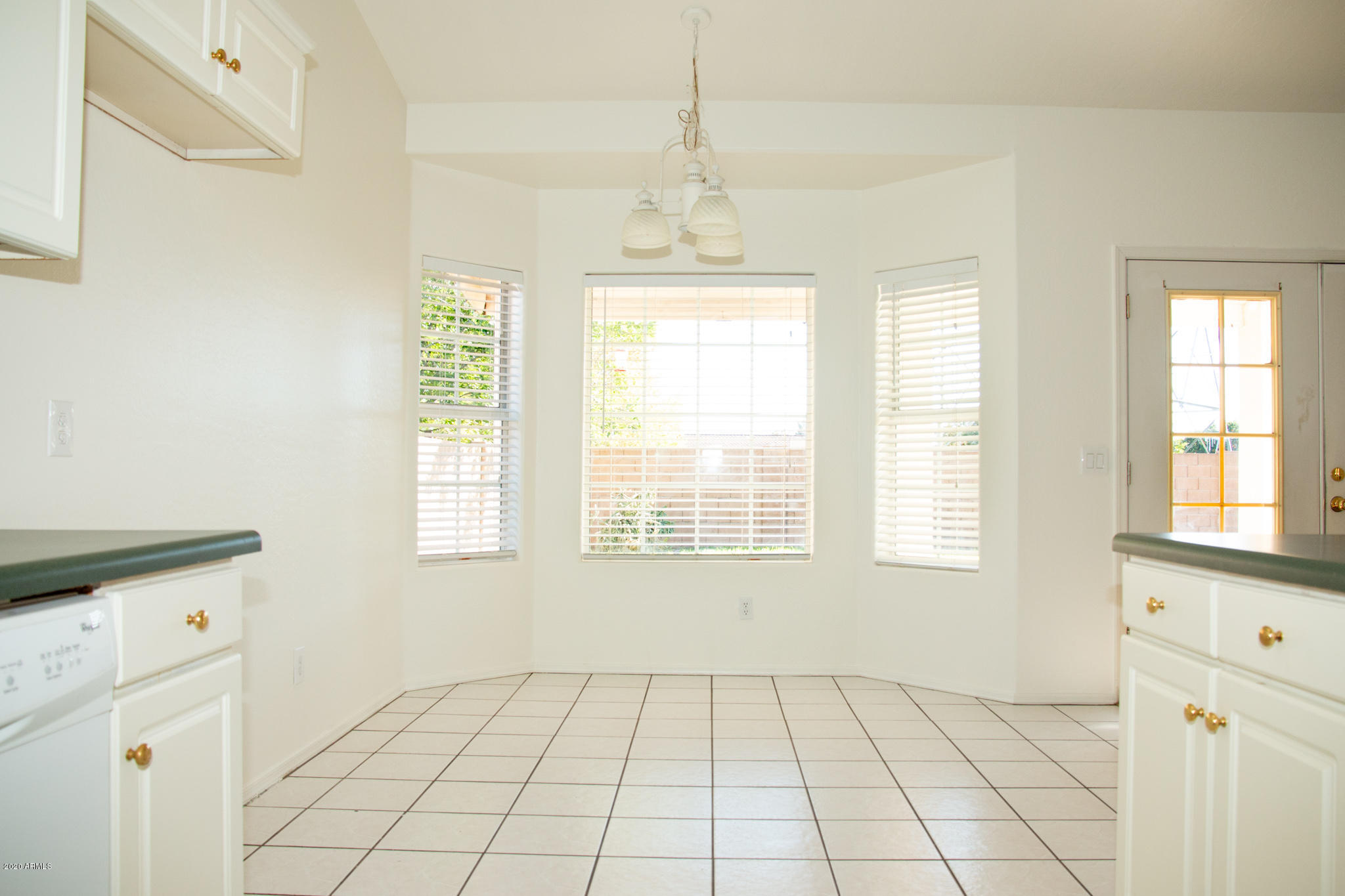 3755 East Decatur Street Mesa, AZ 85205 - Photo 23 of 36 Dining 1