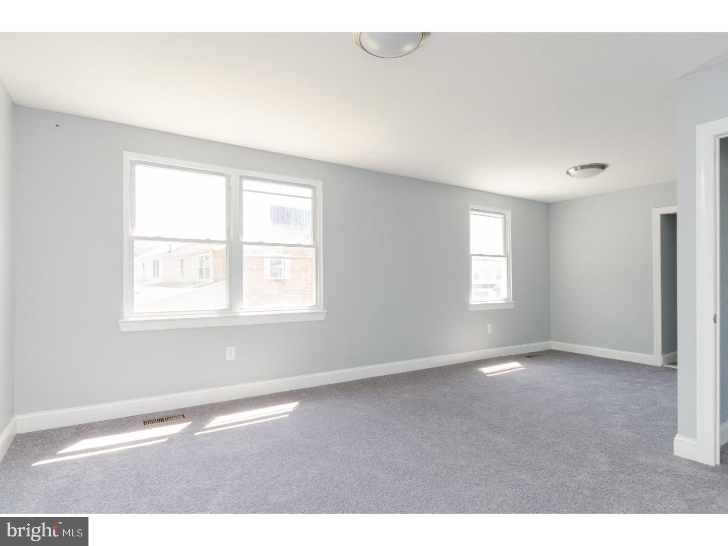 1702 Winding Way Clementon, NJ 08021 - Photo 8 of 18 Gallery Image 8