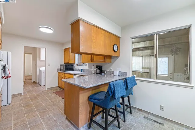 $450,000 | 6578 North Callisch Avenue, Fresno, CA 93710