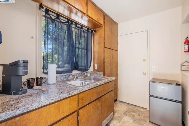 $450,000 | 6578 North Callisch Avenue, Fresno, CA 93710