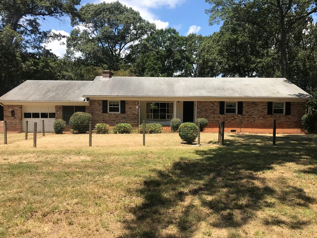 657 Boulevard Road Dillwyn, VA 23936 - Photo 1 of 31 Gallery Image 1