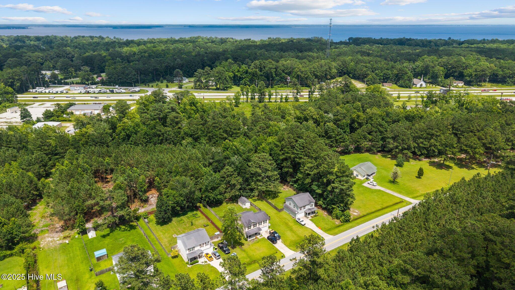 4640 Wilcox Road New Bern, NC 28562 - Photo 31 of 35 35-web-or-mls-DJI_20250619142720_0019_D