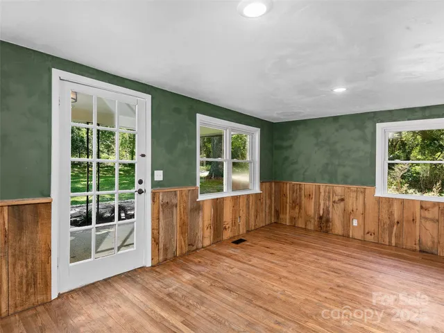 $300,000 | 15 Burtiller Lane, Fletcher, NC 28732