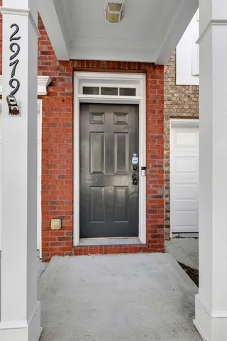 a view of an entryway of the house
