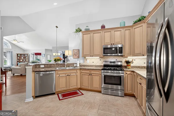 $305,000 | 140 Butterton Court, Fayetteville, GA 30214