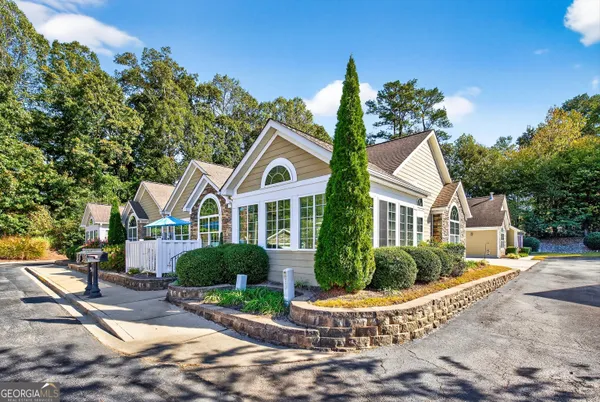 $305,000 | 140 Butterton Court, Fayetteville, GA 30214