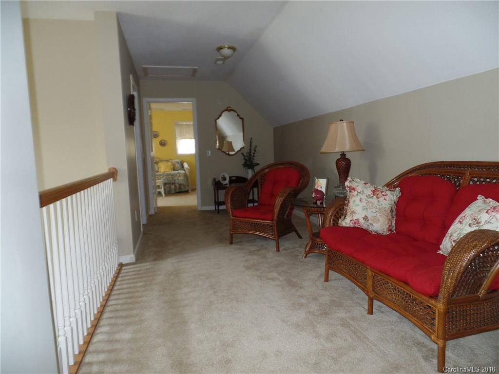 302 Thunder Road, Unit S2L109 Brevard, NC 28712 - Photo 20 of 23 Gallery Image 20