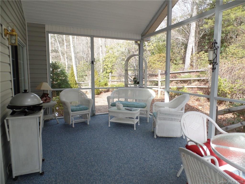 302 Thunder Road, Unit S2L109 Brevard, NC 28712 - Photo 22 of 23 Gallery Image 22