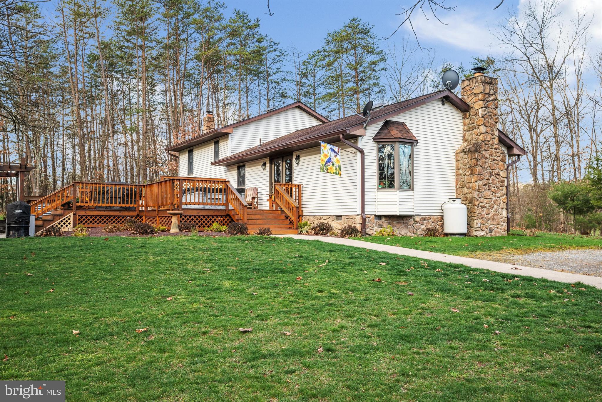 1750 Chestnut Grove Road Winchester, VA 22603 - Photo 3 of 43 Gallery Image 3