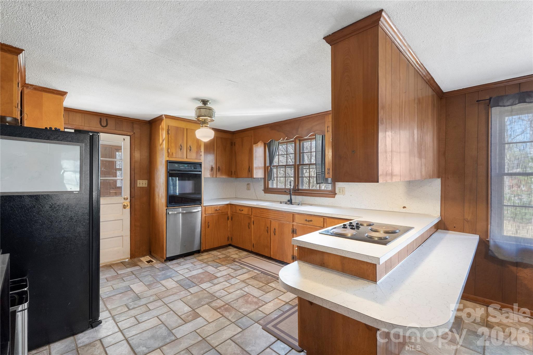 4177 Boggs Road Claremont, NC 28610 - Photo 9 of 48