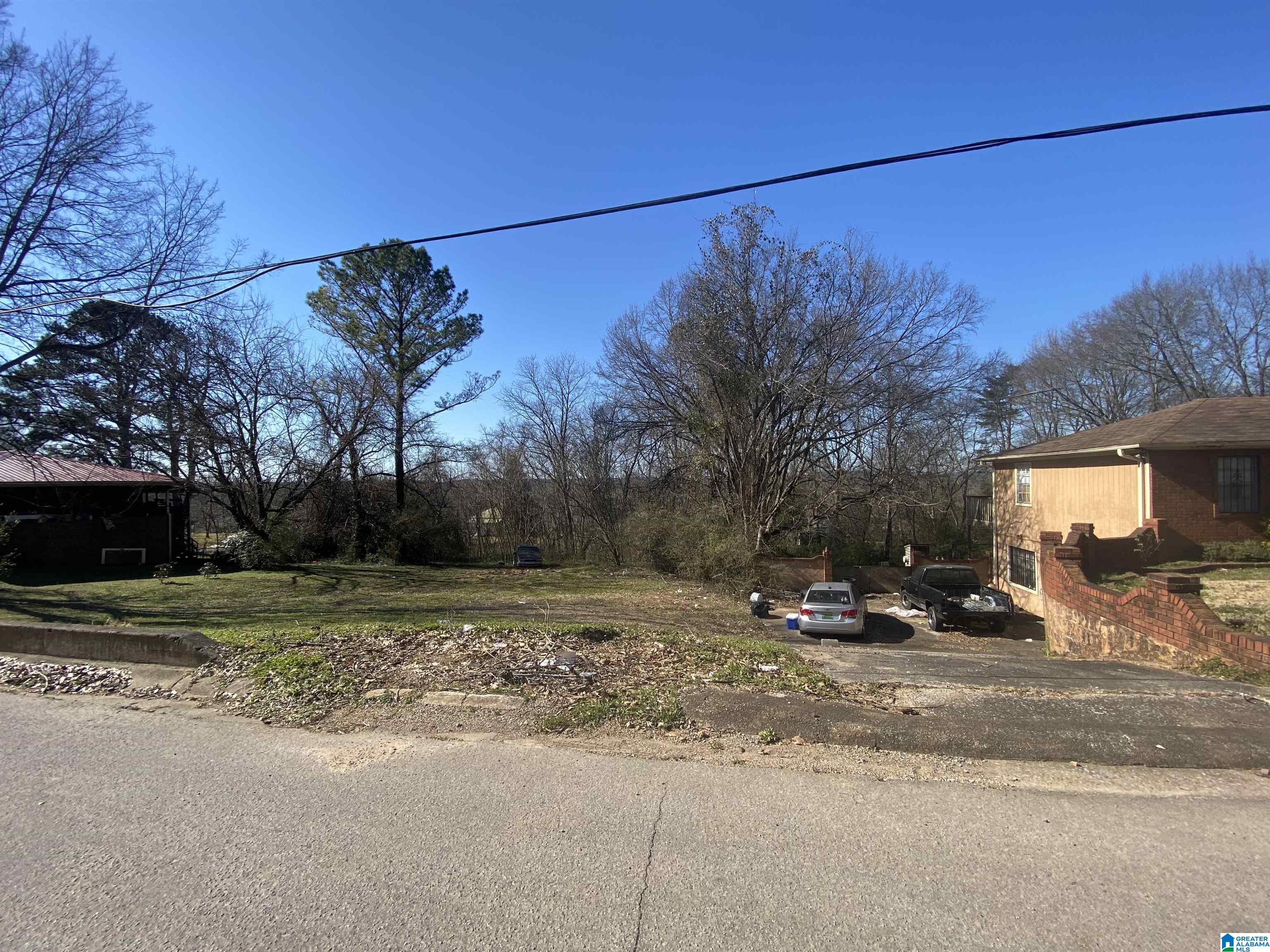 910 Avenue H Bessemer, AL 35020 - Photo 2 of 2
