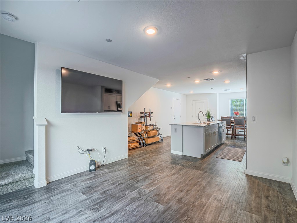 12286 Glass Desert Road, Unit 2 Las Vegas, NV 89183 - Photo 10 of 32