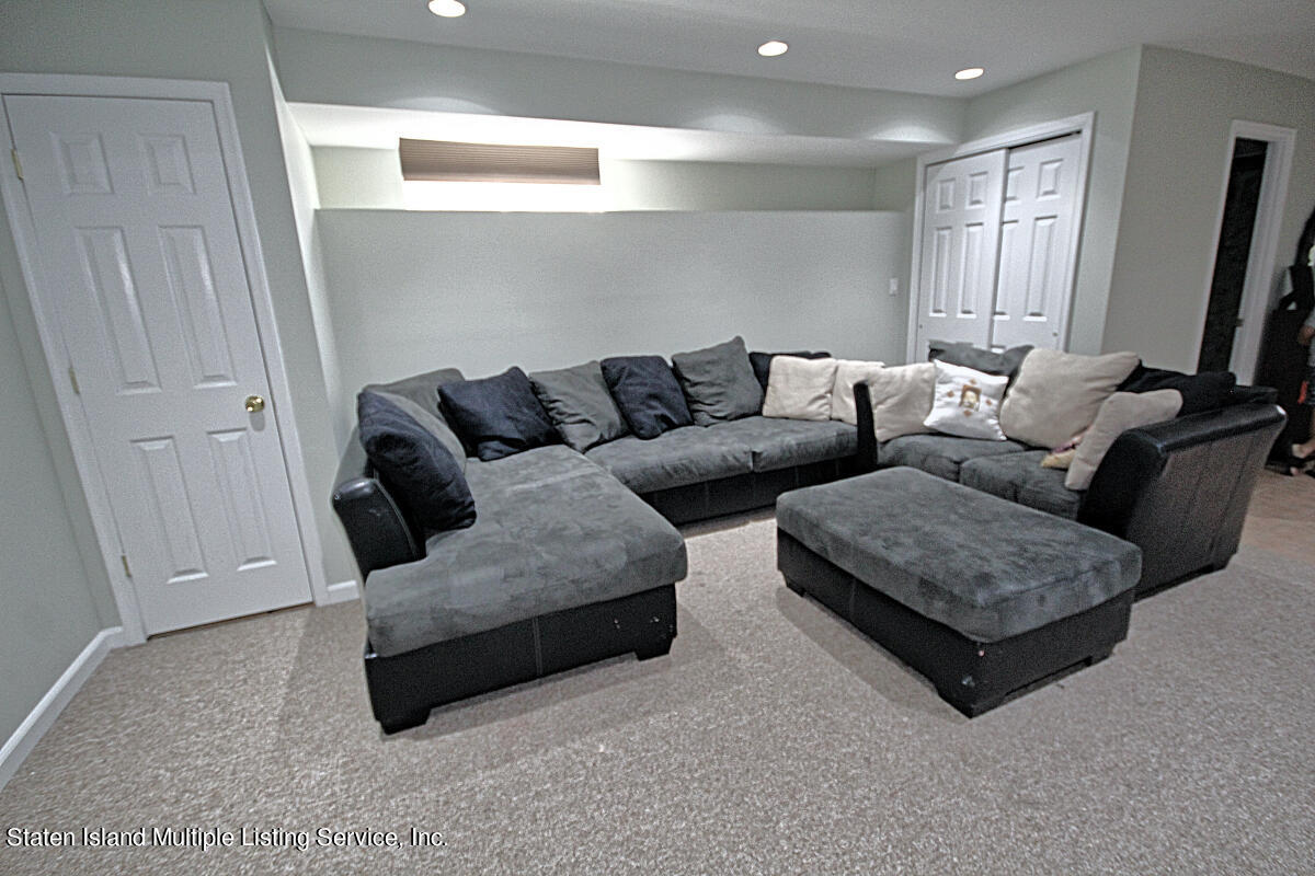 27 Millennium Loop Staten Island, NY 10309 - Photo 22 of 30 IMG_6756