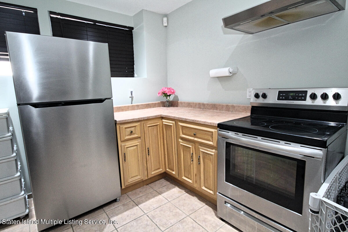 27 Millennium Loop Staten Island, NY 10309 - Photo 26 of 30 IMG_6792