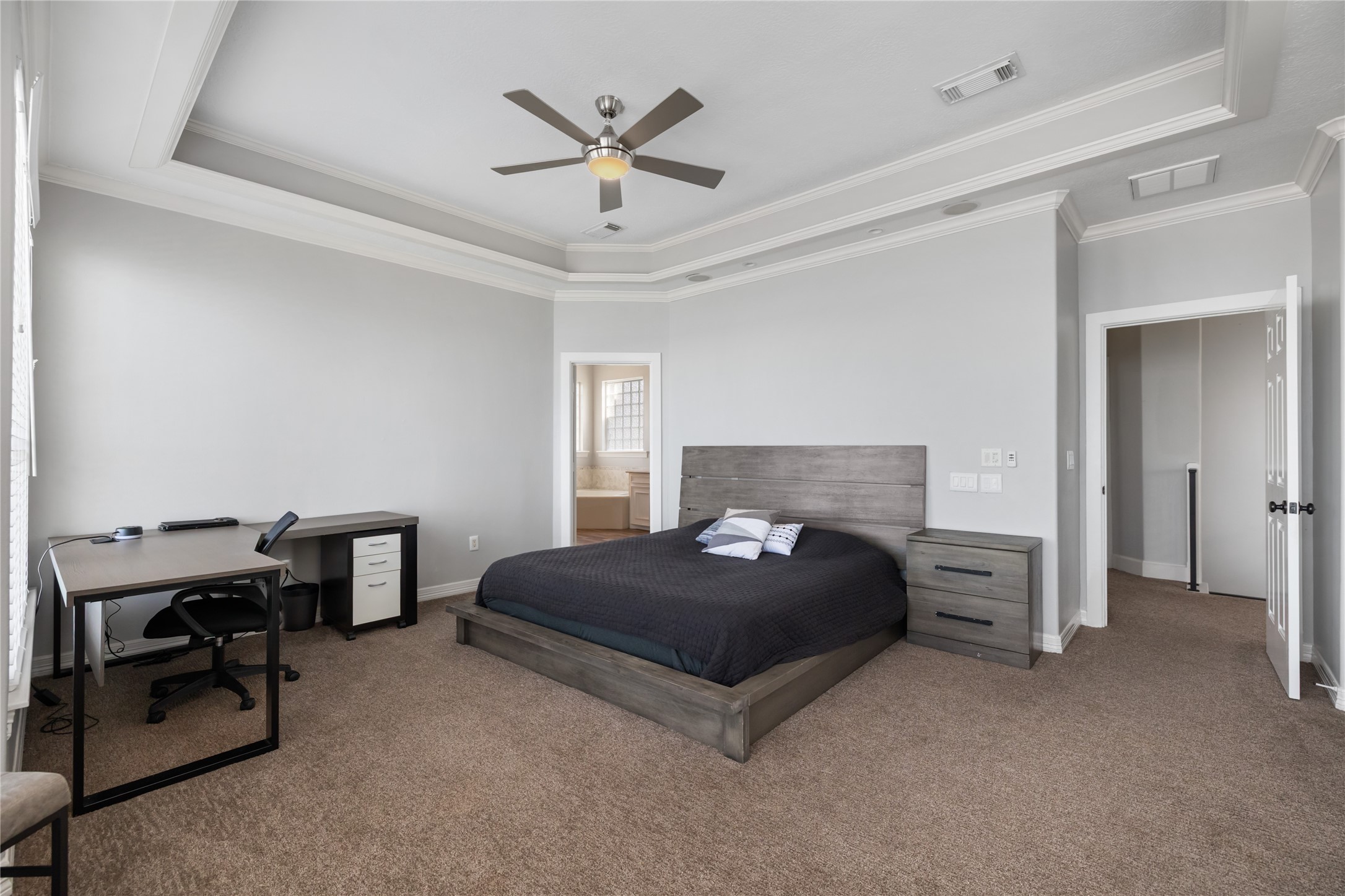 11706 Edgewater Court Montgomery, TX 77356 - Photo 41 of 50 2nd story primary bedroom