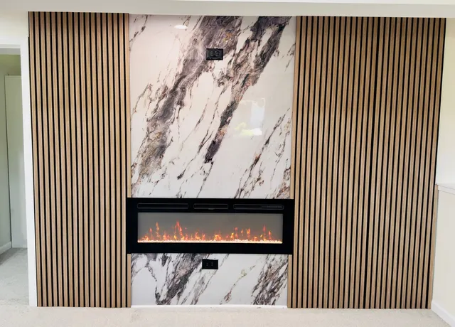 $389,900 | 527 Northgate Road, Lindenhurst, IL 60046