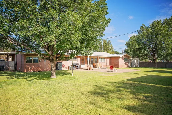 $265,000 | 1201 North Ave F, Denver City, TX 79323