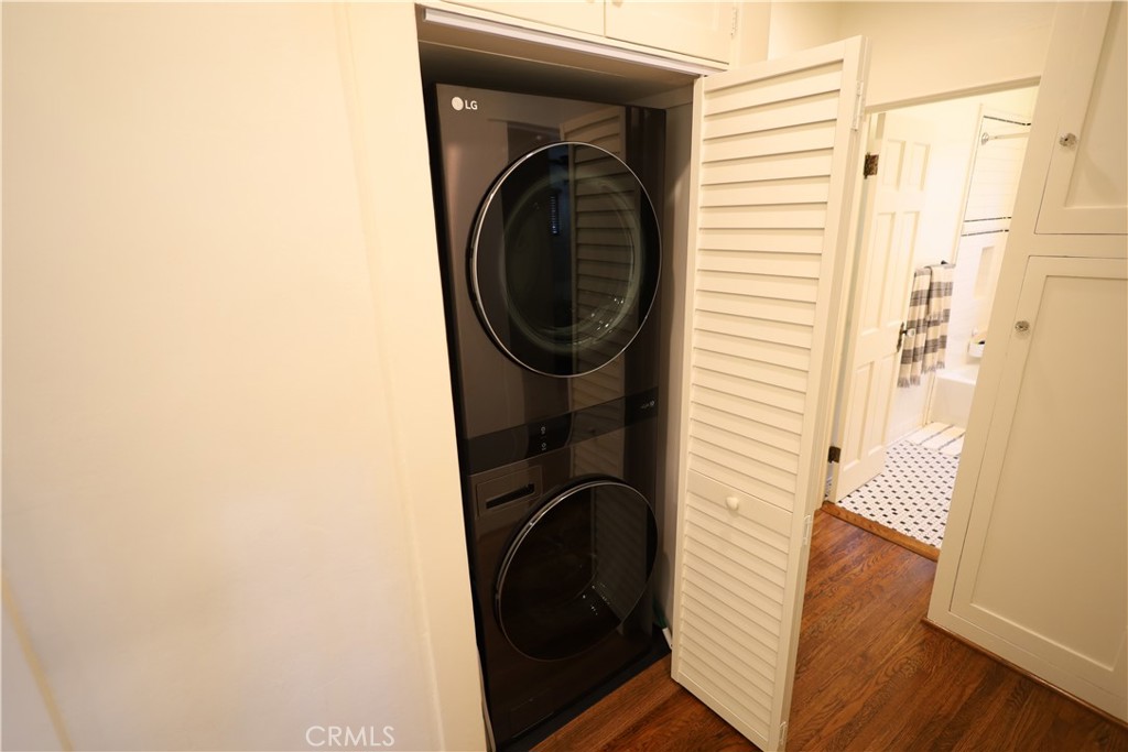 226 Orizaba Avenue Long Beach, CA 90803 - Photo 21 of 39 a close view of a utility room with dryer and washer