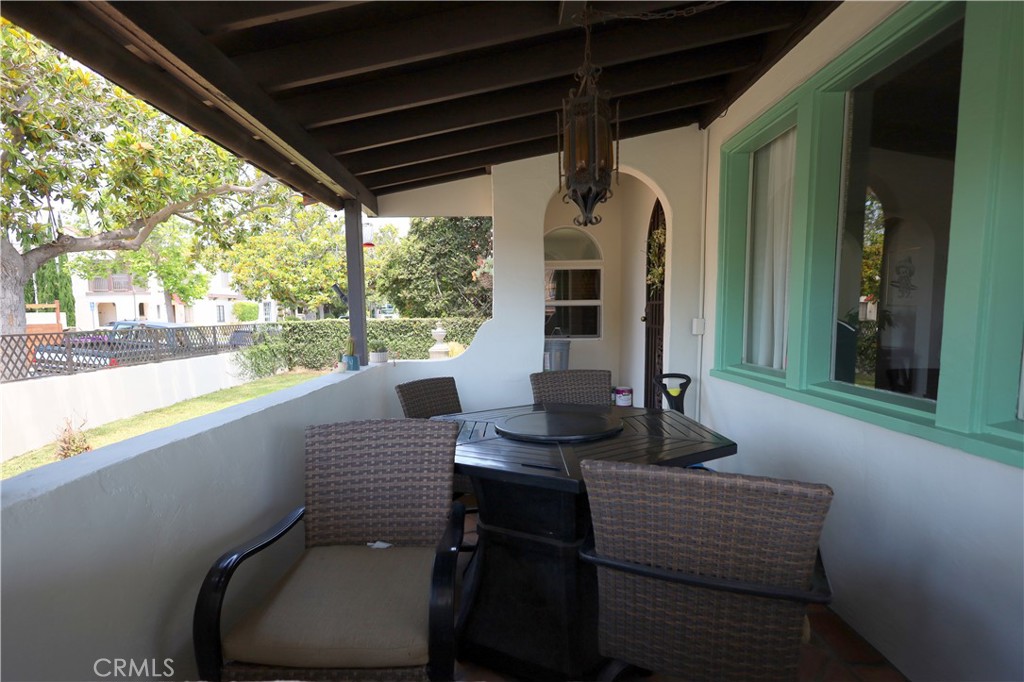 226 Orizaba Avenue Long Beach, CA 90803 - Photo 3 of 39