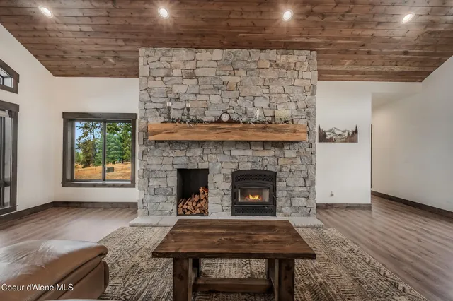 $1,750,000 | 26706 South Willow Creek Road, Medimont, ID 83842