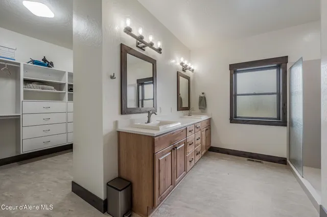 $1,750,000 | 26706 South Willow Creek Road, Medimont, ID 83842