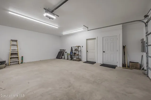 $1,750,000 | 26706 South Willow Creek Road, Medimont, ID 83842