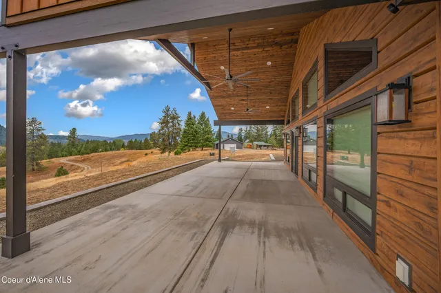 $1,750,000 | 26706 South Willow Creek Road, Medimont, ID 83842